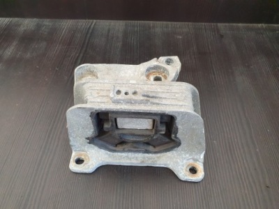 Подушка кронштейн двигуна master iii movano 2.3 фото №1