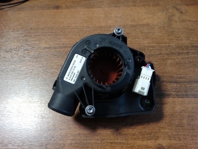 Idealny вентилятор обдув mercedes sl w232 1 фото №1