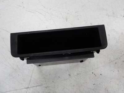 Audi a2 бардачок pod радио 8z0863077 фото №1