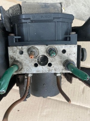 Насос abs peugeot 307 9646968780 фото №1