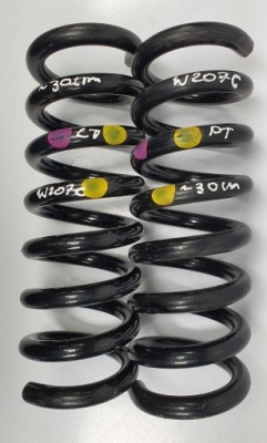 Пружини задній задні mercedes w207 пара фото №1