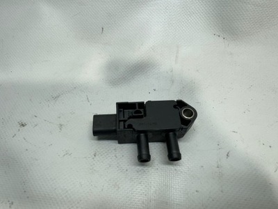 Audi оригінальний номер датчик тиск вихлопних газів 059 906 051 h фото №1