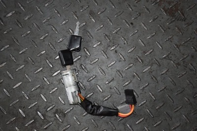 Замок запалювання з ключами renault clio i lift фото №1