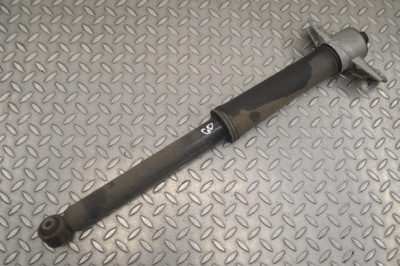 Volvo xc40 2018 права сторона амортизатор задній фото №1