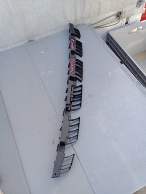 Skoda kamiq напрямна бампера задня 658807863 фото №1