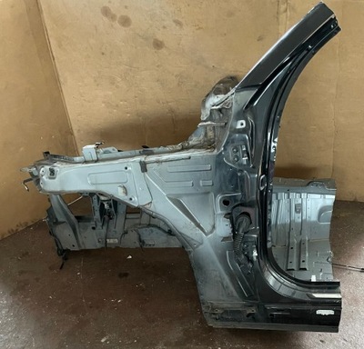 Alfa romeo stelvio четверть левый перед фото №1