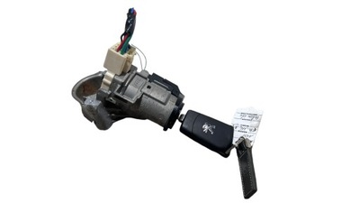 Замок запалювання ключ петля колодка peugeot 108 фото №1