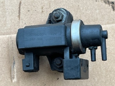 Клапан вакуумa bmw e46 2001-2005 2.0 d 2247906 фото №1