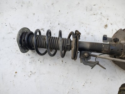 Mcperson левый перед land range rover evoque 1 i 2.2 ed4 фото №1