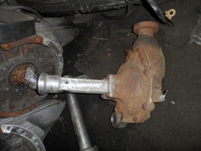 AXLE FRONT RANGE ROVER SPORT DISCOVERY III 2.7  
