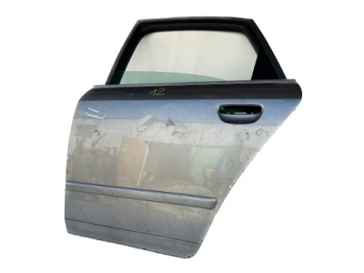 Двері ліва задня задні audi a4 b7 sedan фото №1