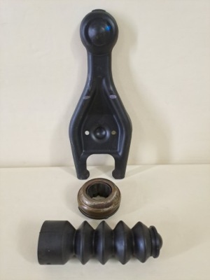 Peugeot rifter 20r рычаг сцепления вилка фото №1