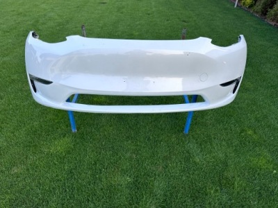 Бампер tesla model y 2020- перед bez pdc оригінал фото №1