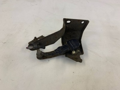 Lexus is ii датчик выравнивание ксенон задняя фото №1