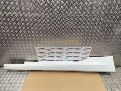 Bmw g14 g15 f91 f92 m8 mpakiet молдинг порог левая alpinweiss фото №1