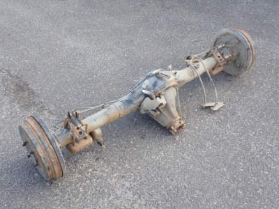 Мост дифференциал балка oś подвеска задняя задняя toyota hilux viii 2.3d 110kw фото №1