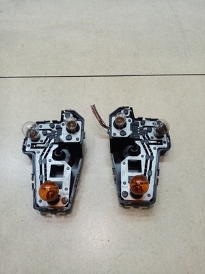 Вкладиш лампи лівий правий задня galaxy 2.0 95vw13n004ea фото №1