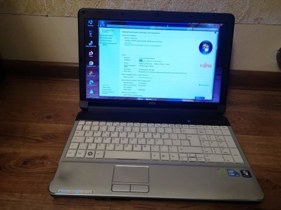 Fujitsu Lifebook A530, i5 2,53GHz, RAM 4GB, 320 GB
