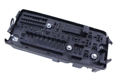 Коробка запобіжників opel signum 03r. 2.2d фото №1