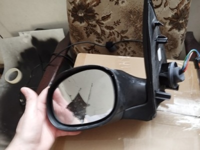 Дзеркало ліва peugeot 206 plus 5 pin 96725644xt фото №1