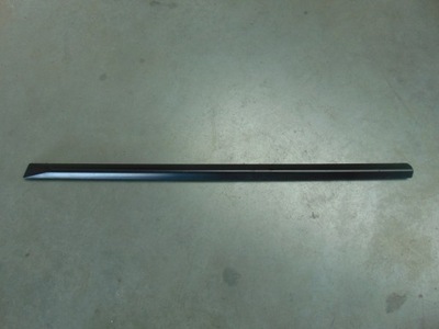 Audi a2 молдинг двері лівий задня фото №1