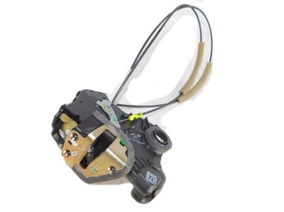 Corolla e12 2004r 3d замок дверь правый фото №1