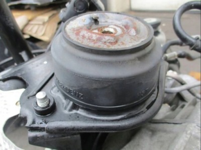 Mercedes ml gl w164 подушка двигателя левая фото №1