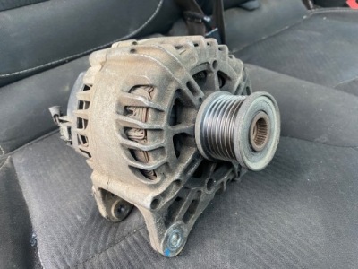 Renault trafic 3 3 van 14- генератор 1.6 dci fg 15t071 216039362 фото №1