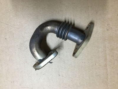 Шланг клапана egr vw golf 2.0 tdi 04- 14 фото №1