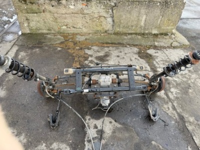 Dacia duster i 10- подвеска задняя задние комплект 1.5 dci 4x4 фото №1