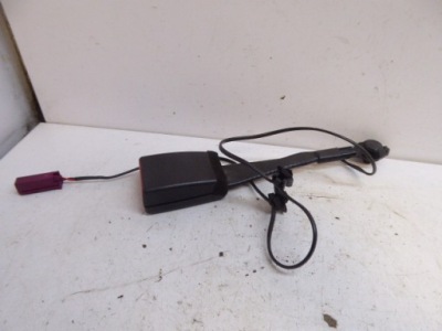 Ford b-max 12-17 titanium клипса поперечина перед правая фото №1