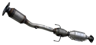 Катализатор toyota avensis 1,6 1,8 16v 11/2008- фото №1