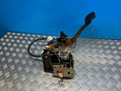 Lincoln navigator ii 03- педаль тормоза моторчик фото №1