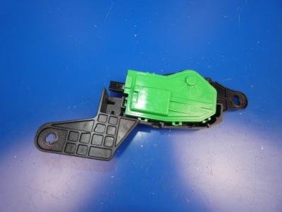 Kia sportage iv 4 2016- привод крышка заливной топлива фото №1