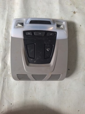 Bmw x1 f48 лампа потолок 9348998 фото №1