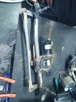 Opel adam механізм двірник eu 367546129 фото №1