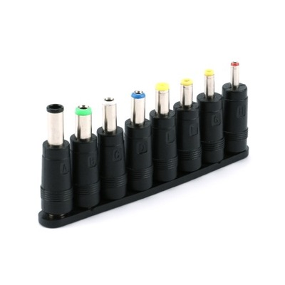 Komplet 8 adapterów wtyku zasilającego