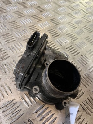 Mitsubishi outlander дросельна заслінка 1450a139 фото №1