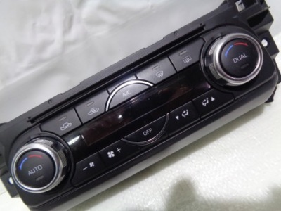 Mazda cx5 18r панель кондиціонера kb8m оригінал 17 23r. фото №1