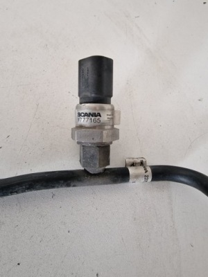 Датчик давления кондиционера scania r 1777165 фото №1