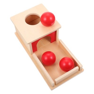 Układanie kulek w kształcie kropli. Drewniane pudełka z zabawkami dla dzieci