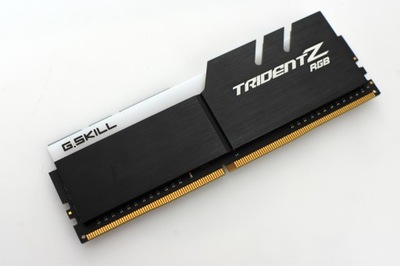 DDR4 8GB G.Skill TridentZ RGB 3200MHz CL16