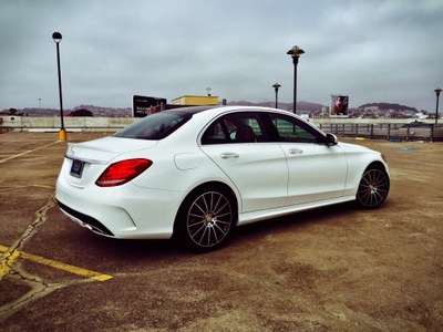 Mercedes w205 спойлер amg спойлер na крышка фото №1