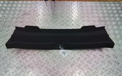 Yaris cross защита пластиковая багажника фото №1