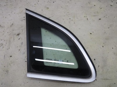 Стекло кузовная боковая левая volvo v40 ii фото №1