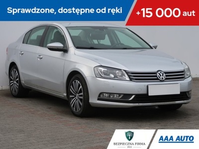 VW Passat 2.0 TDI, Salon Polska, Serwis ASO