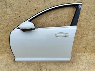 Двері ліва передні jaguar xf x250 lift фото №1