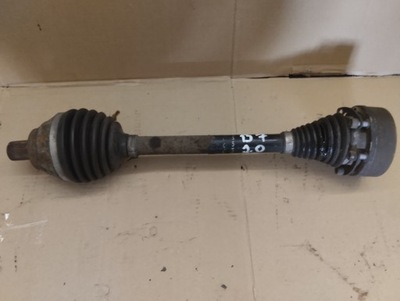 Привідний вал ліва перед передня короткий vw passat b7 2.0 tdi фото №1