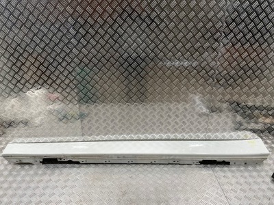 Молдинг поріг накладка ліва bmw f30 f31 фото №1