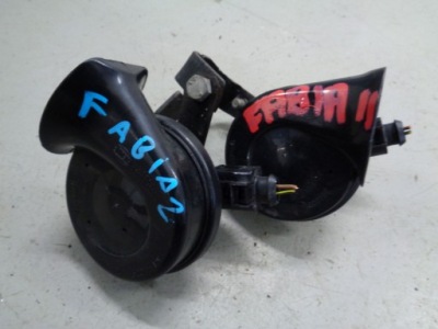 Skoda fabia ii 1.2 07r. клаксон сигнал сигнал kpl фото №1